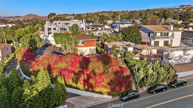 $5,500,000 | 139 Avenida Sierra | Central San Clemente