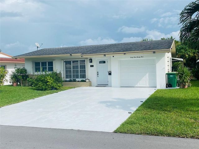 $399,000 | 4924 Northwest 47th Terrace | Tamarac