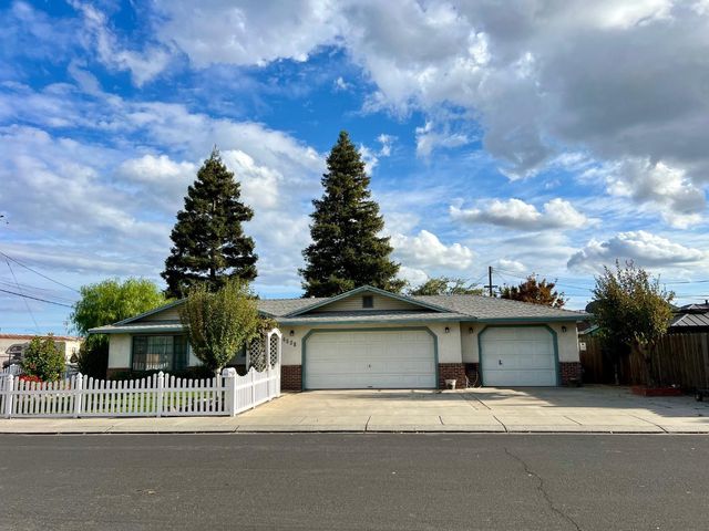 $424,950 | 4538 Elmore Avenue | Downtown Salida