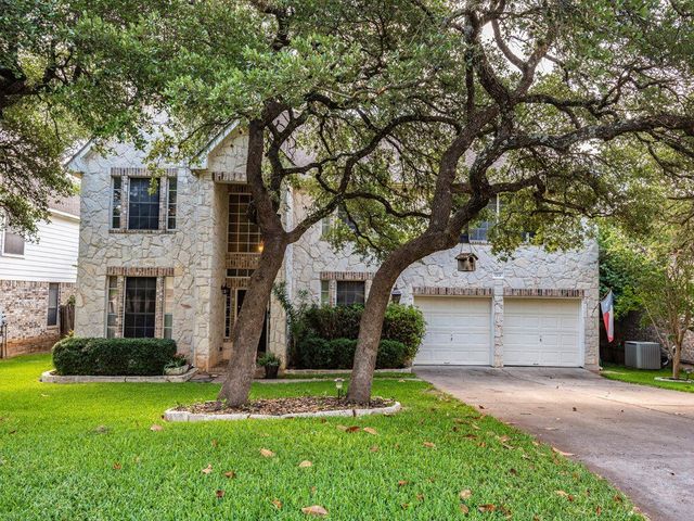 $899,000 | 7121 Gentle Oak Drive | West Oak Hill