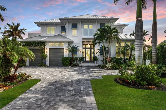 $8,250,000 | 1300 Cobia Court | Royal Harbor