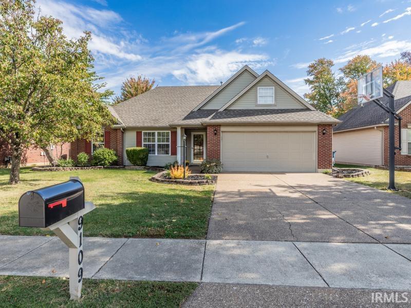 9109 Cayes Drive Evansville IN 47725 Compass