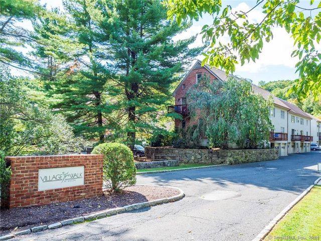 $3,100 | 72 Village Walk, Unit 72 | Wilton Center