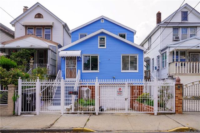 $675,000 | 431 Taylor Avenue | Harding Park