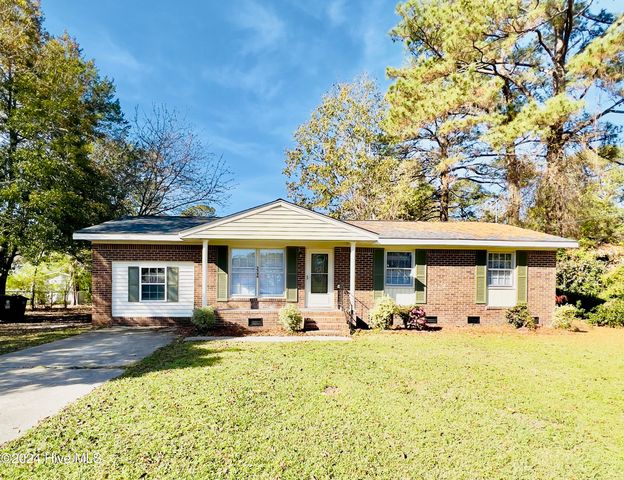 $249,900 | 3346 Clubview Drive | Farmville