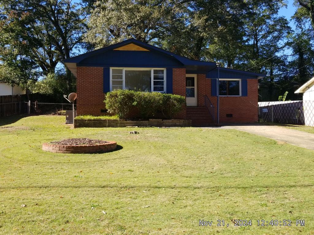 a view of a house with swimming pool