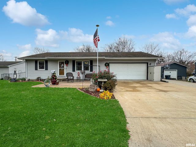 $274,900 | 112 East Pine Street | Metamora