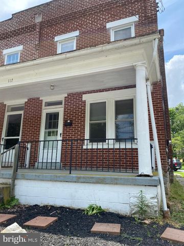 $1,595 | 117 North Prince Street | Millersville