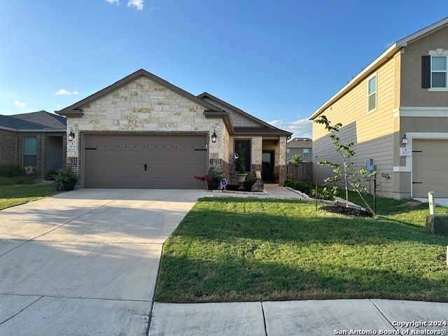 $300,000 | 3131 Comanche Crossing | South Southwest