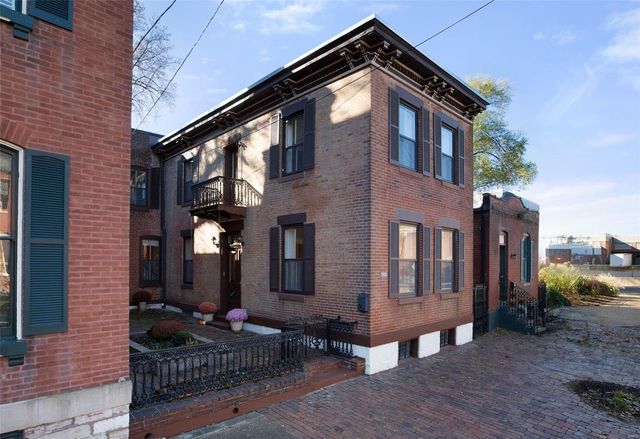 $365,000 | 1828 Lami Street | Benton Park Historic