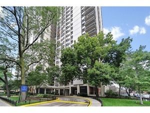 $2,200 | 1255 North Sandburg Terrace, Unit 603 | Carl Sandburg Village