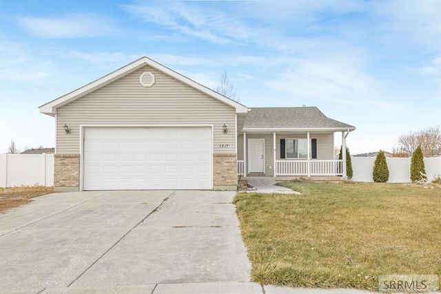 $420,000 | 1217 Preston Drive