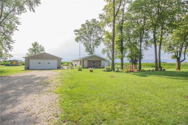 $199,900 | 6847 Dole Road | Mattoon Township - Coles County