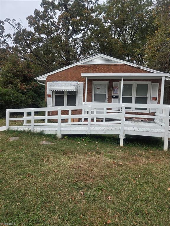 front Curb view