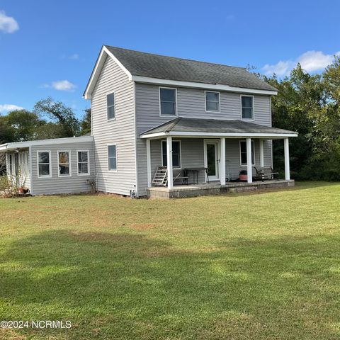 $425,000 | 330 Narrow Shore Road | Poplar Branch Township - Currituck County