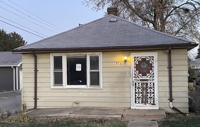 a front view of a house