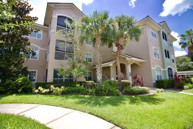 $1,900 | 4897 Cypress Woods Drive, Unit 6302 | Summergate Condominium