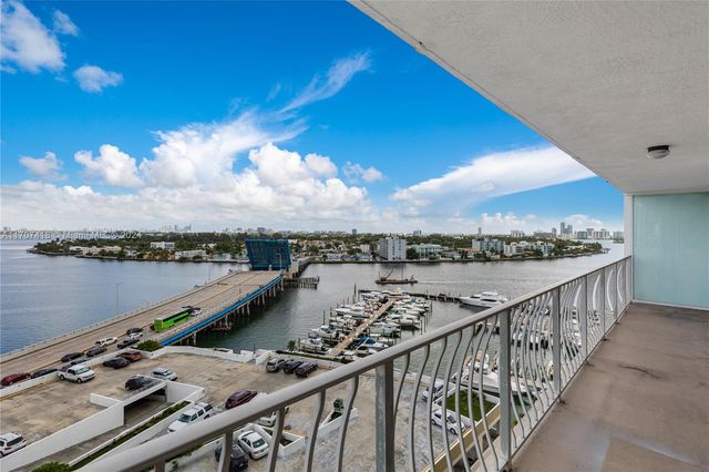 $430,000 | 7601 East Treasure Drive, Unit 1415 | Treasure Island