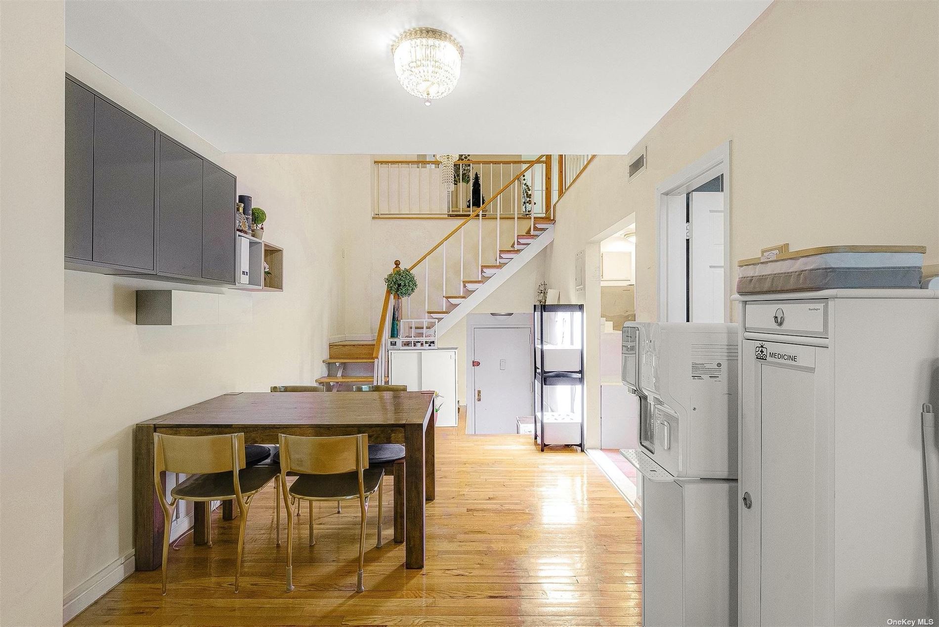 a view of livingroom with furniture and wooden floor