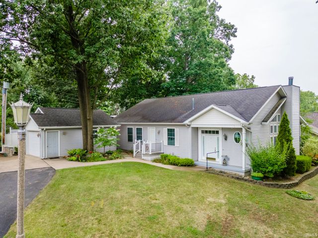 $389,000 | 115 Ln 585 Lake James | Jamestown Township - Steuben County