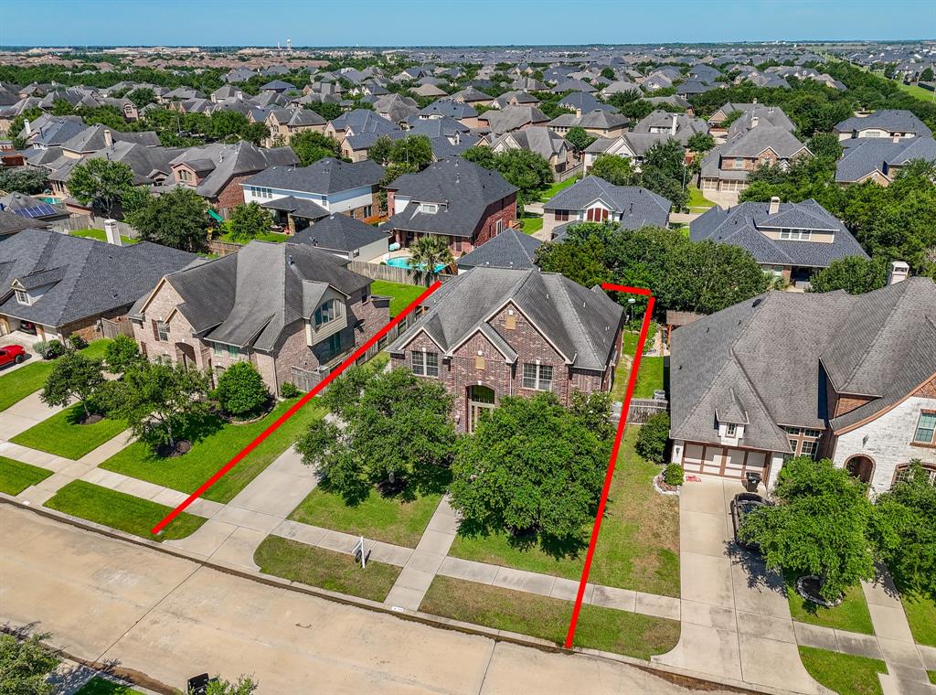 an aerial view of multiple house