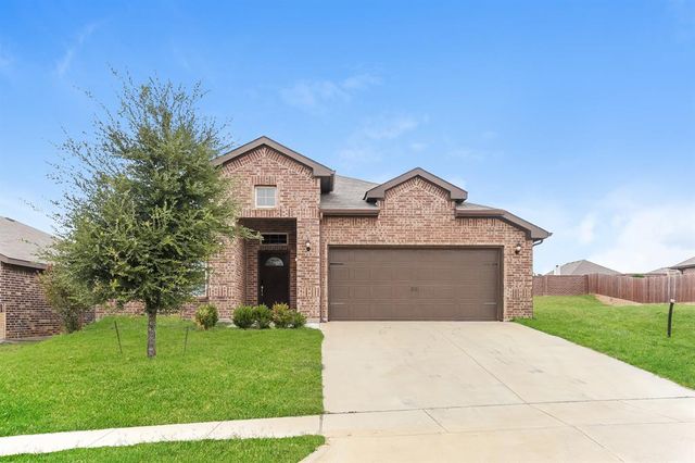 $2,175 | 924 Deer Valley Drive | Heights of Weatherford Estates