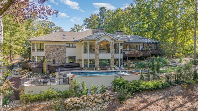 $2,900,000 | 12044 Iredell | Governors Club