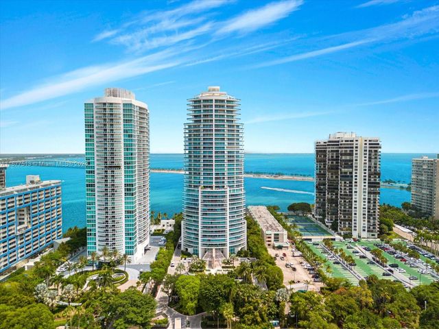 $5,800 | 2127 Brickell Avenue, Unit 1606 | Brickell