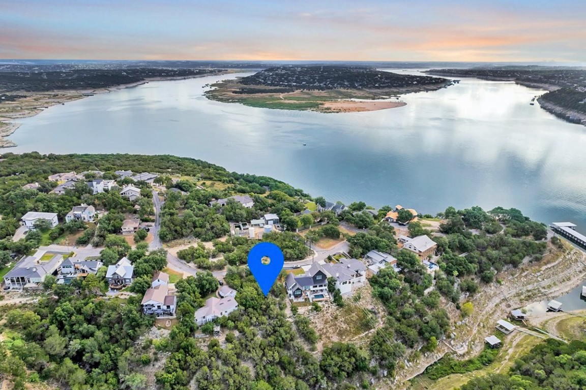 a view of a lake and outdoor space