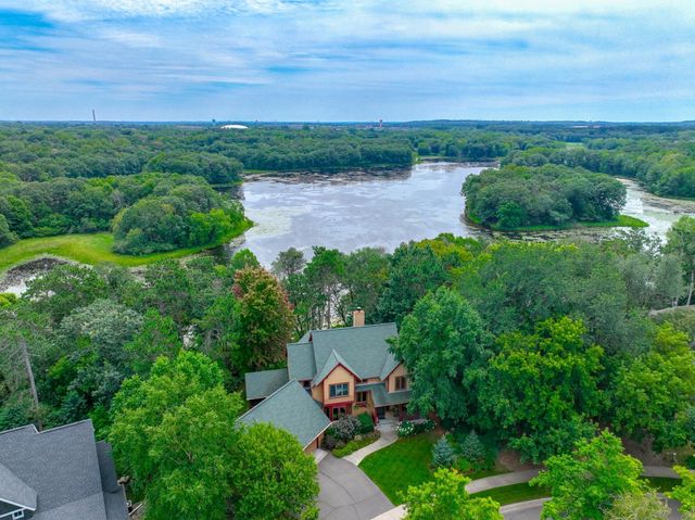 $849,900 | 3375 Pioneer Place | Liberty on the Lake