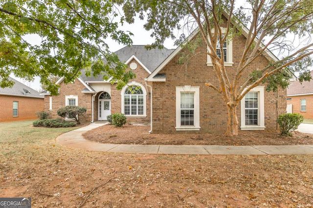 $365,000 | 401 Rose Hill Drive | Warner Robins