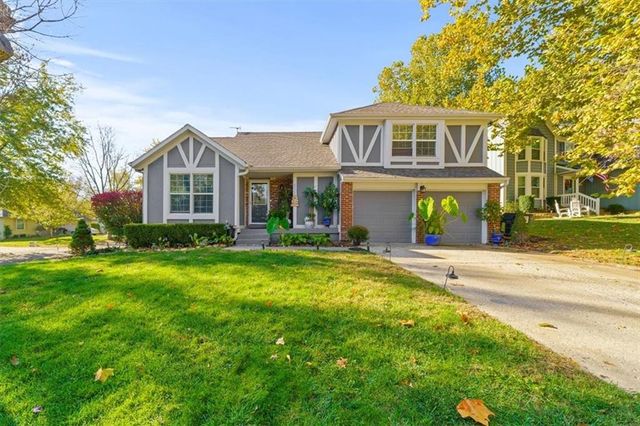 $435,000 | 8058 Hall Street | Shawnee Mission