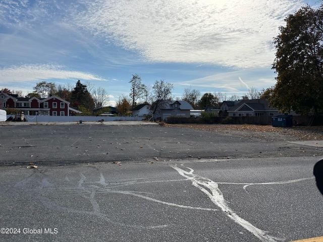 $250,000 | 202 Bridge Street | Northville