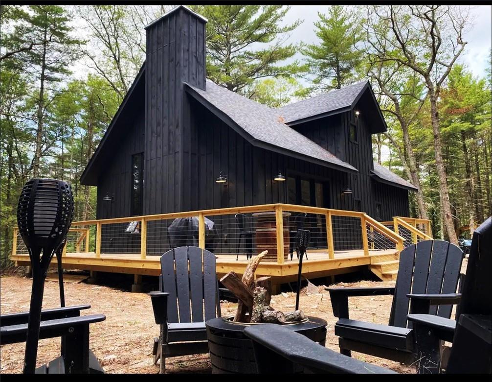 a view of house with outdoor space