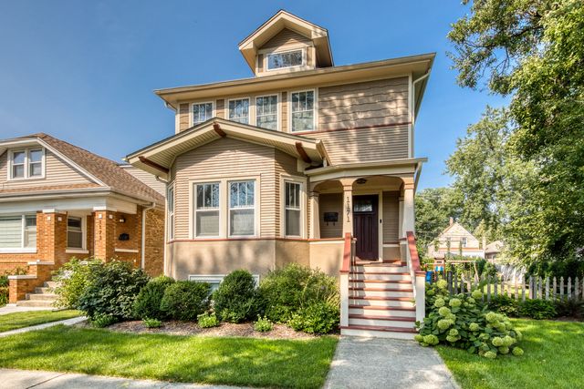 $725,000 | 1171 South Taylor Avenue | Oak Park