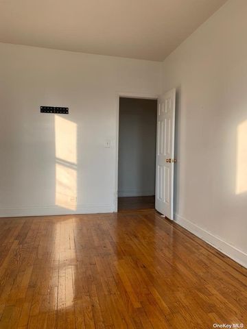 $1,925 | 91 East 208th Street, Unit 5 | Norwood