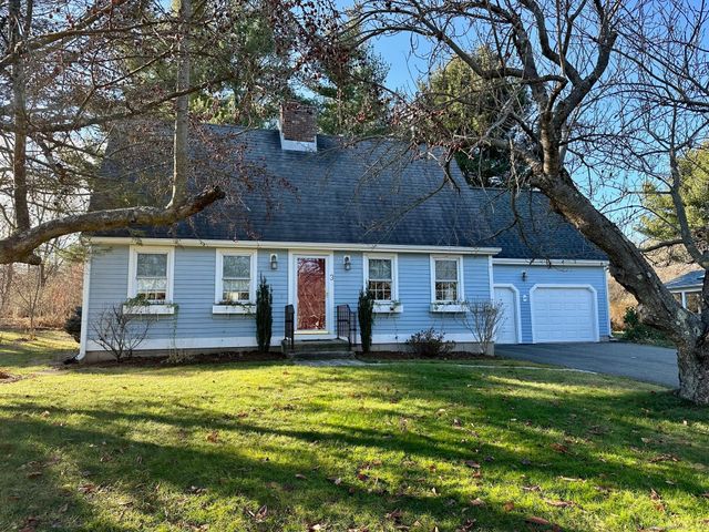 $349,900 | 3 Blue Hill Road | Middletown