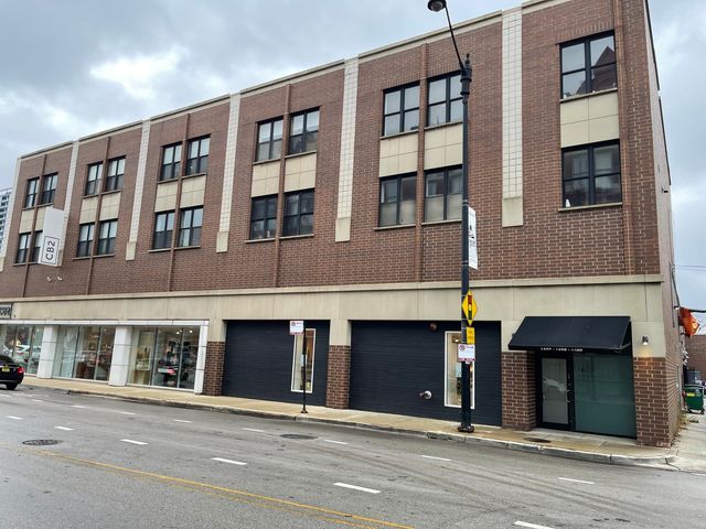 $2,400 | 1600 North Halsted Street, Unit 3D | Lincoln Park