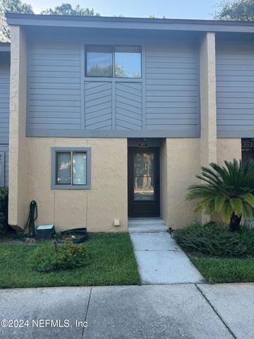 $1,500 | 85 Debarry Avenue, Unit 1053 | Bellair-Meadowbrook Terrace