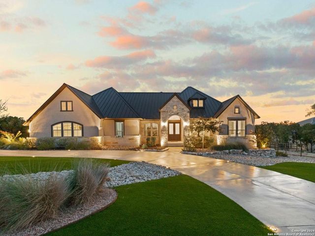 $1,535,000 | 632 Carson Ridge