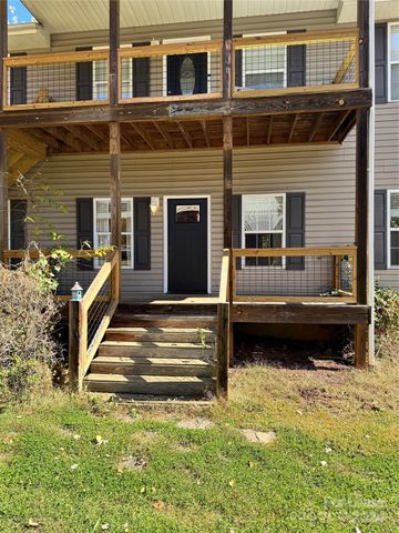 $2,450 | 278 Oak Hill Road, Unit A | Lower Hominy Township - Buncombe County