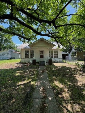 $129,900 | 409 East College Street | Leonard