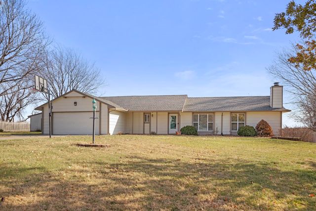 $298,000 | 6604 South Eagle Drive | Gypsum Township - Sedgwick County