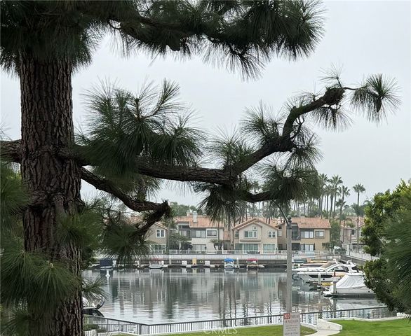 $1,299,000 | 5422 Heron Bay, Unit 23 | Long Beach Marina