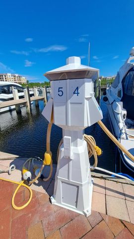 $2,200 | 348 South US Highway 1, Unit 5 | Jupiter Yacht Club