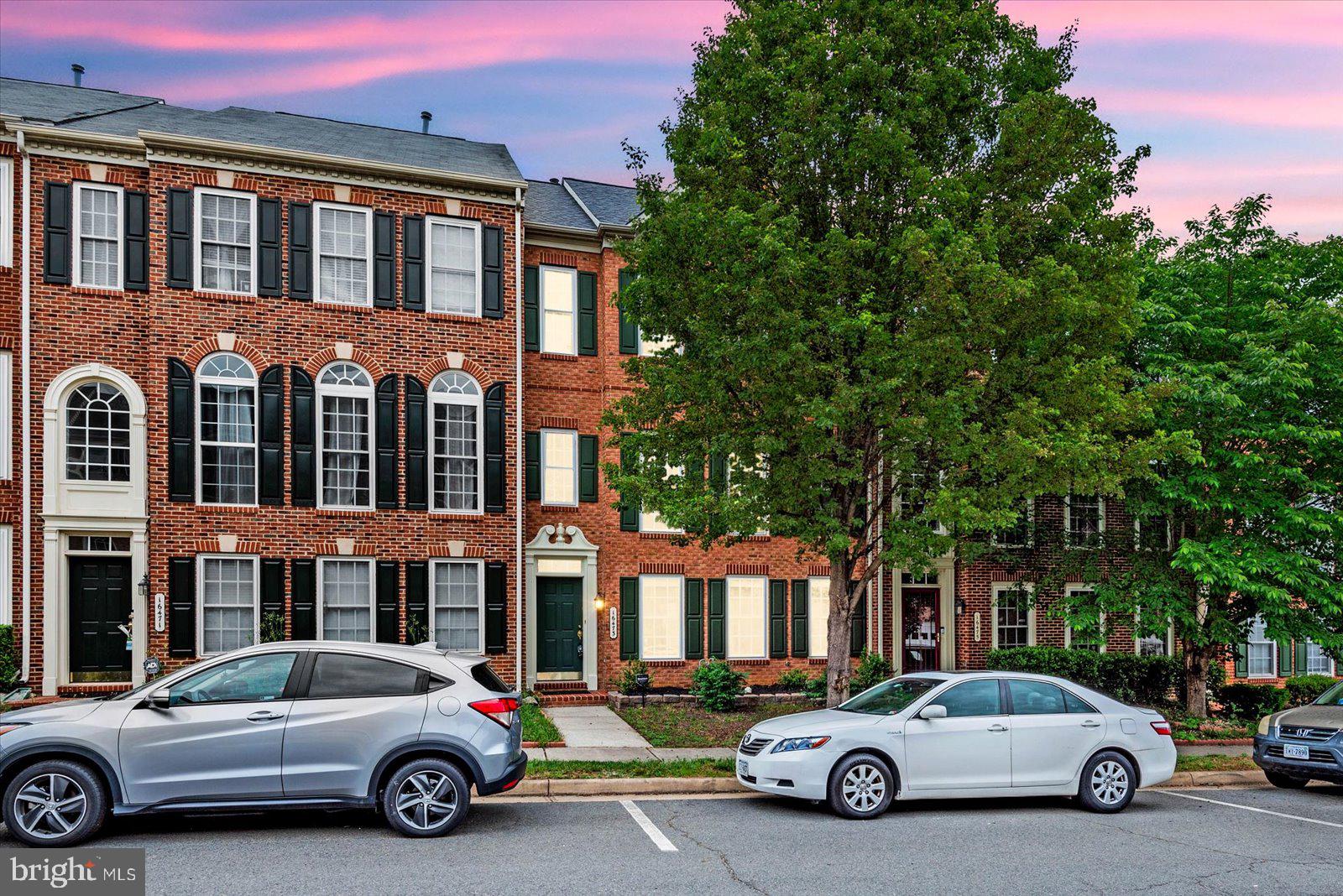 a car parked in front of a building