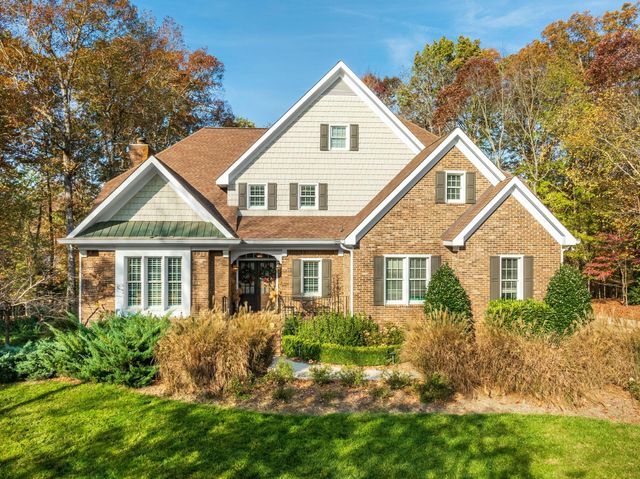 $995,000 | 147 Sunburst Lane | Cleveland