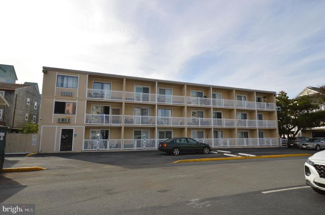 $179,900 | 11 62nd Street, Unit 303 | Ocean City