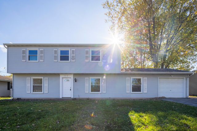 $2,200 | 392 West Millport Drive | South Haven