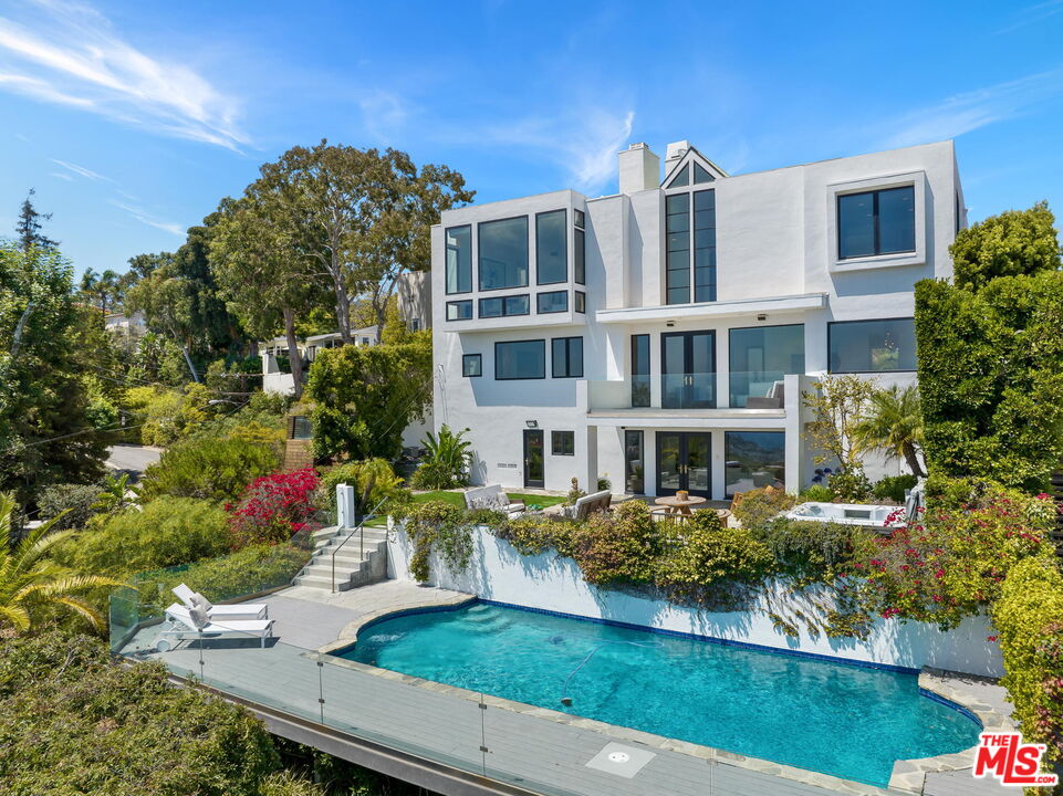 1345 Chautauqua Boulevard, Pacific Palisades, CA 90272 | Compass